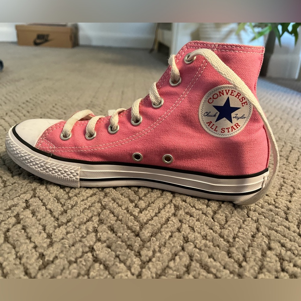 Girls Pink Converse Size 2.5
